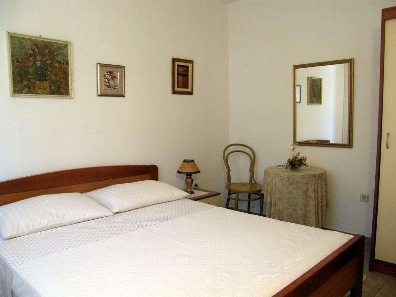 Apartments Mandic Tučepi Oda fotoğraf